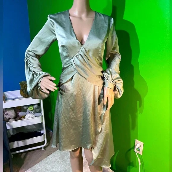 Keepsake green dress cheap